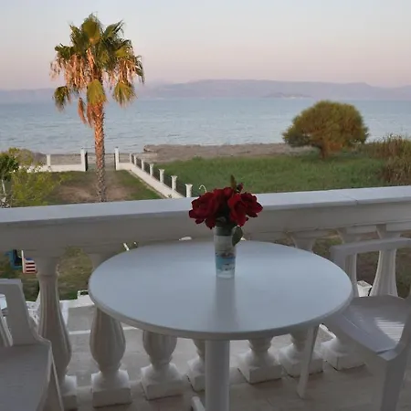 아파트 Neptune 카보스